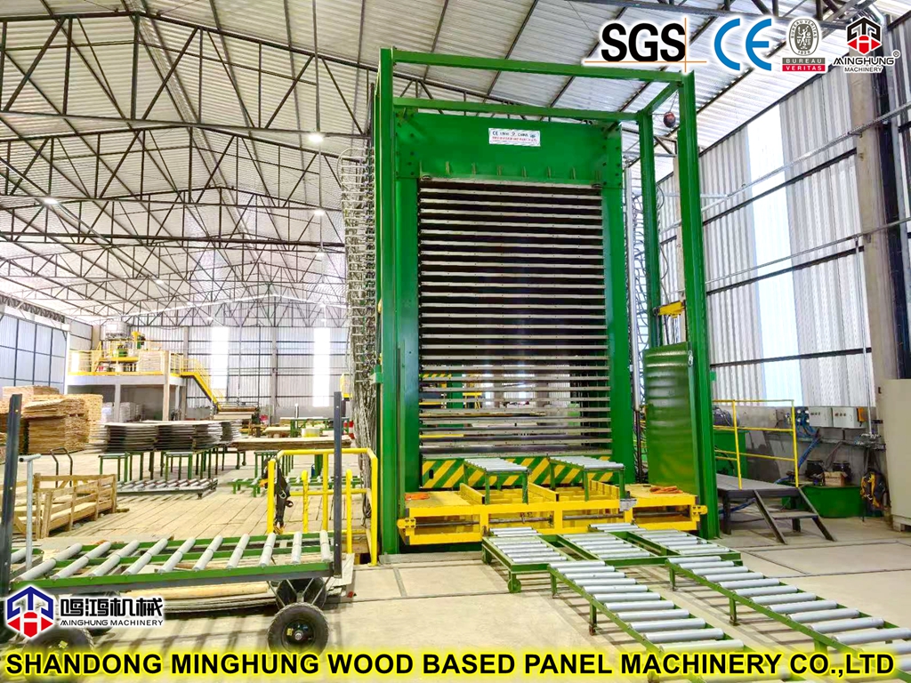 China MINGHUNG Hot Press para la producción de madera contrachapada