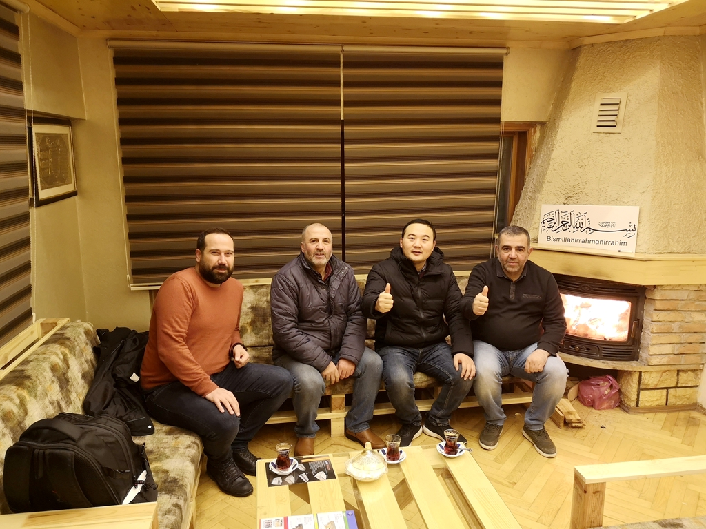 LÍNEA DE MADERA CONTRACHAPADA