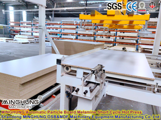 Línea de maquinaria para tableros de MDF de aglomerado laminado: Máquina de prensado en caliente de ciclo corto HDF para aglomerado MDF para laminar MDF con revestimiento de melamina