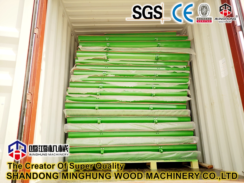 carga de la máquina secadora de chapa