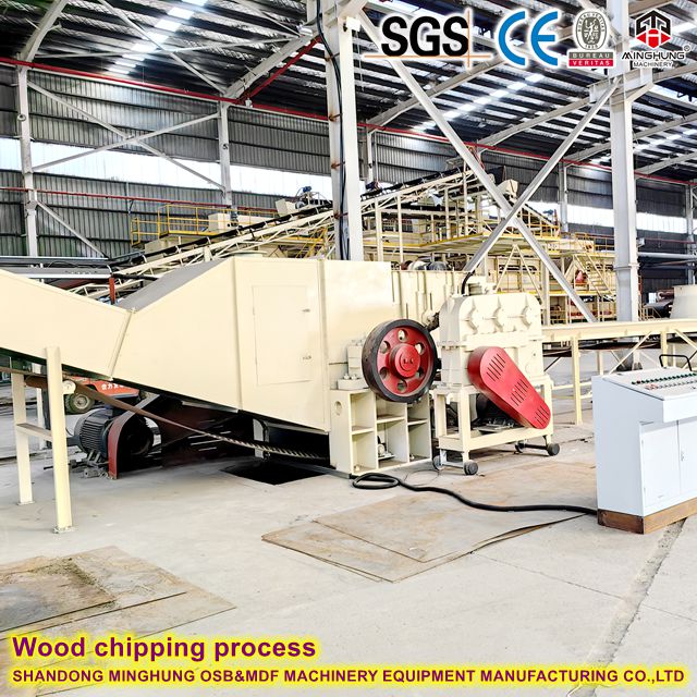 Proceso de astillado de madera PB