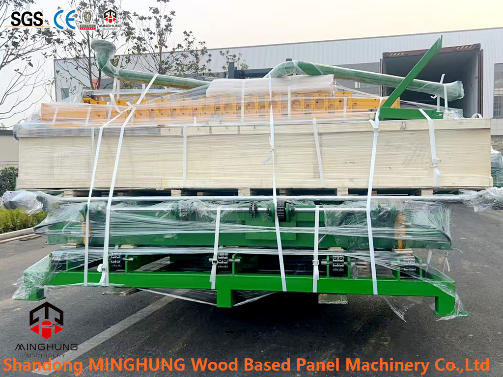 Carga de la m&aacute;quina de madera contrachapada Minghung (2)